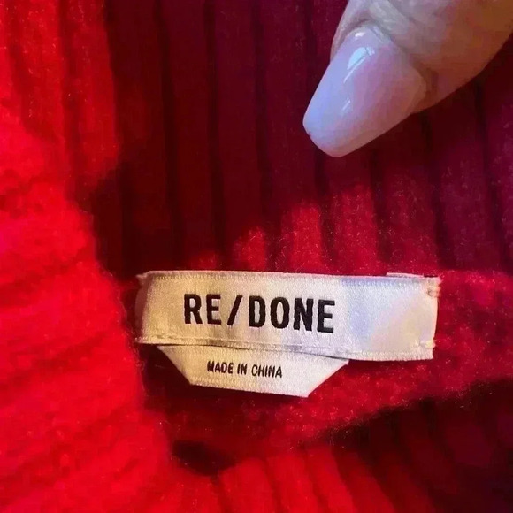 NEW RE/DONE 60s Slim Red Turtle Neck Sweater Large - Picture 9 of 9
